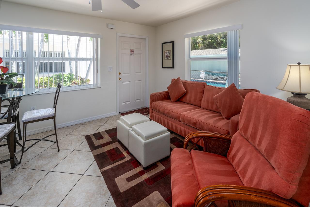 Gulf Breeze Condos Fort Myers Beach Exterior foto
